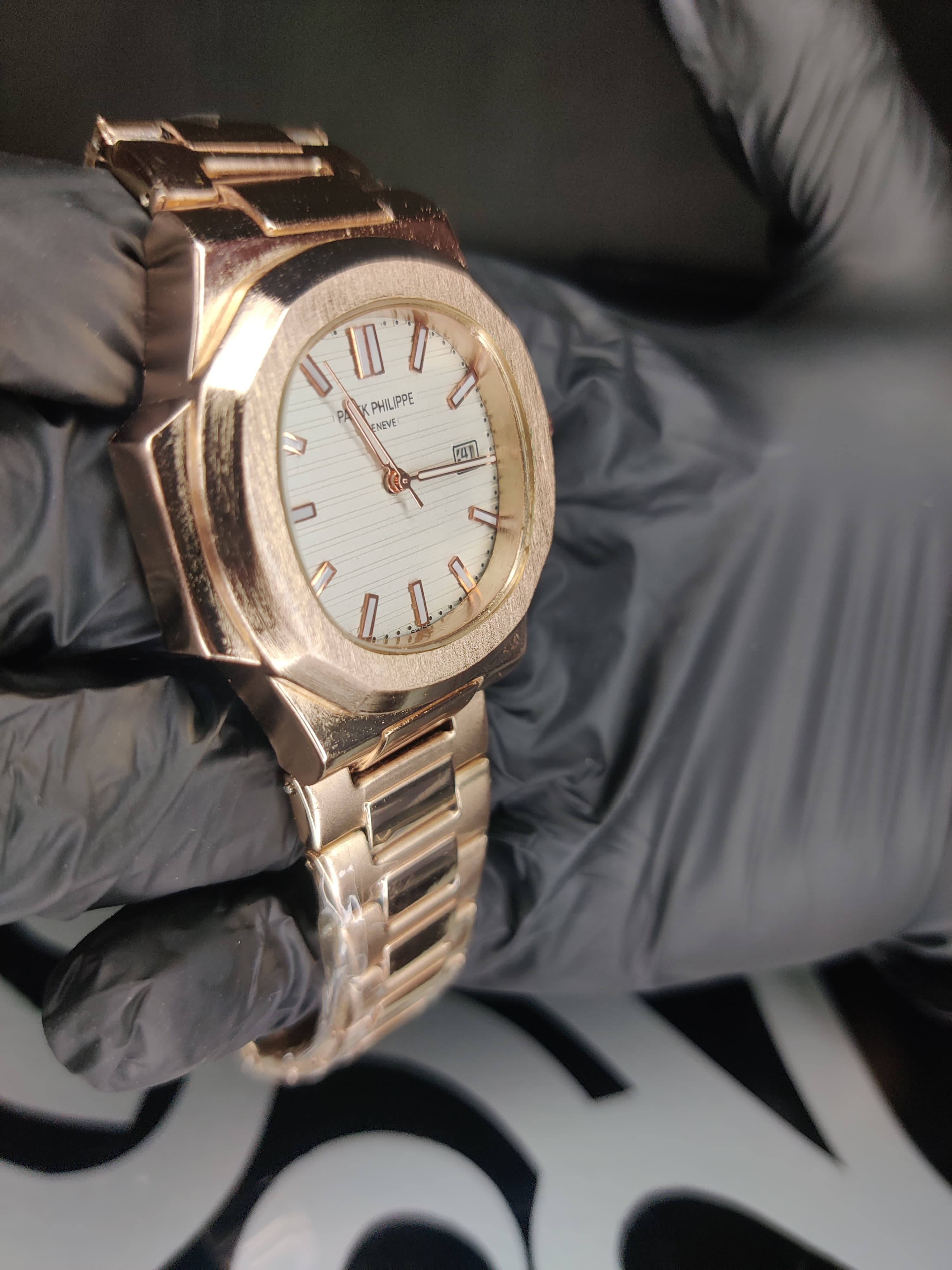 Patek Philippe Master copy in Rose Gold + Free gift bracelet